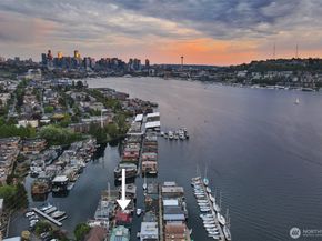 2727 Fairview Avenue E 4, Seattle WA 98102
