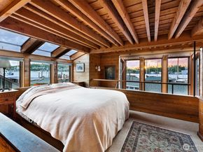 2727 Fairview Avenue E 4, Seattle WA 98102