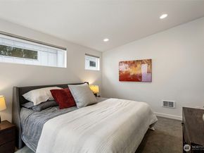 2521 29th Avenue S D, Seattle WA 98144