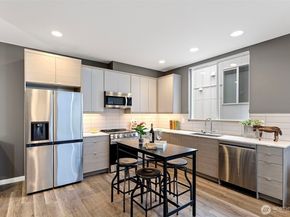 2521 29th Avenue S D, Seattle WA 98144