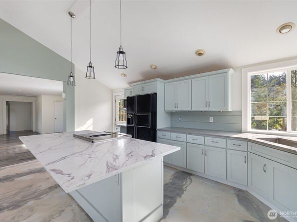 2595 Griffiths Lane SE, Port Orchard WA 98366