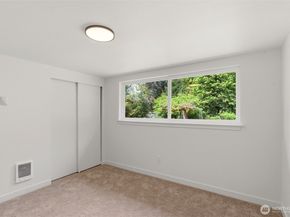 4737 SE Foss Road, Port Orchard WA 98366