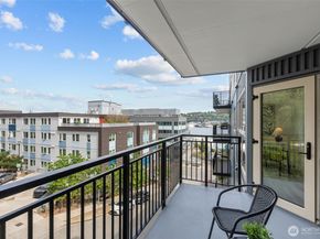 701 Galer Street 505, Seattle WA 98109
