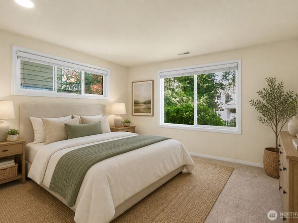 10435 SE 13th Street, Bellevue WA 98004