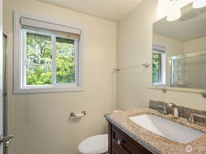 10435 SE 13th Street, Bellevue WA 98004