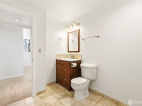 14613 SE 16th Place, Bellevue WA 98007