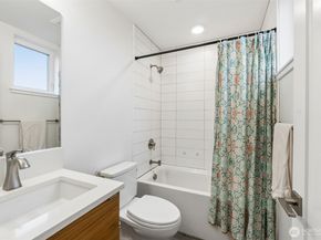 8314 14th Avenue NW A, Seattle WA 98117