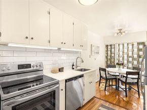 2524 Boyer Avenue E 446, Seattle WA 98102