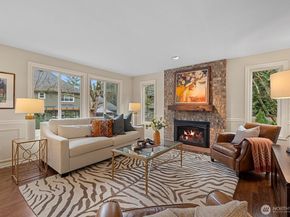2524 225th Place NE, Sammamish WA 98074