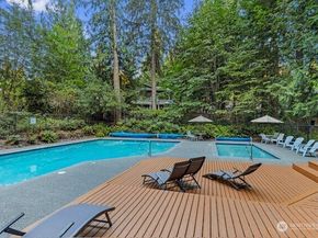 2524 225th Place NE, Sammamish WA 98074