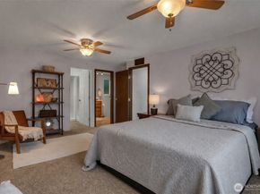 32544 24th Avenue SW, Federal Way WA 98023
