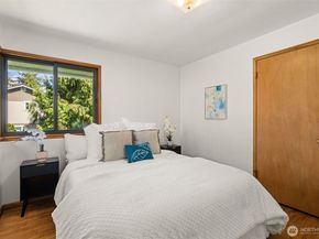 2426 S 142nd Street, SeaTac WA 98168