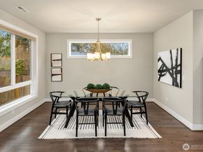 9726 Slater Avenue NE, Kirkland WA 98033