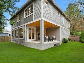 9726 Slater Avenue NE, Kirkland WA 98033