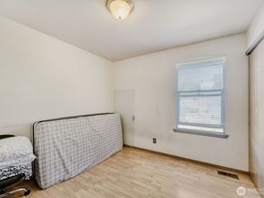 8823 W Mall Drive, Everett WA 98208