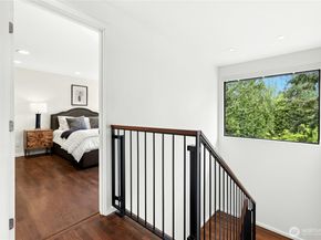 105 Big Bear Place NW, Issaquah WA 98027