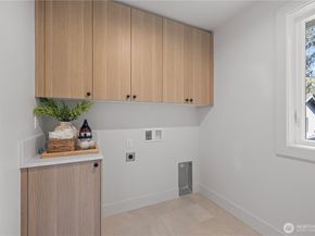 3020 NE 95th, Seattle WA 98115