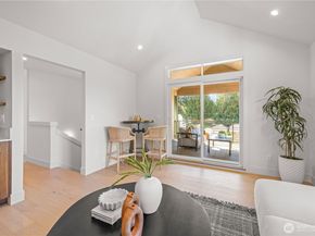 3020 NE 95th, Seattle WA 98115