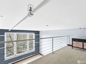 201 Galer Street 414, Seattle WA 98109