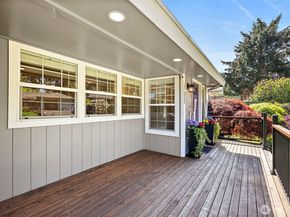 30022 6th Avenue SW, Federal Way WA 98023
