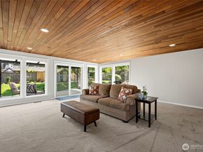 30022 6th Avenue SW, Federal Way WA 98023