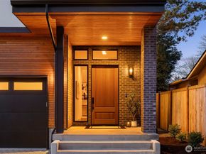 7010 NE 134th Street, Kirkland WA 98034