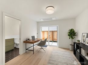 1412 A N 47th Street, Seattle WA 98103
