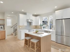 1412 A N 47th Street, Seattle WA 98103