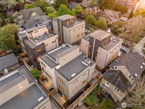 1412 A N 47th Street, Seattle WA 98103