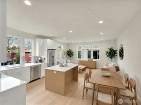1412 A N 47th Street, Seattle WA 98103
