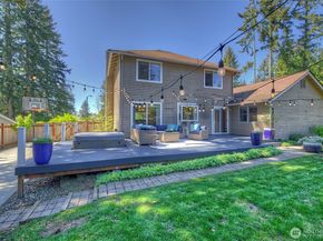 2000 212th Place SW, Brier WA 98036