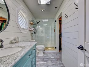 2000 212th Place SW, Brier WA 98036