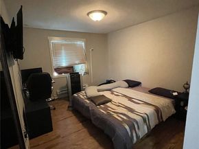 Undisclosed Address #2514730, Redmond WA 98052