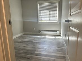 Undisclosed Address #2514730, Redmond WA 98052