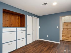 4037 NE 109th Street, Seattle WA 98125