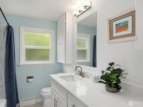 4037 NE 109th Street, Seattle WA 98125