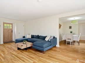 4037 NE 109th Street, Seattle WA 98125