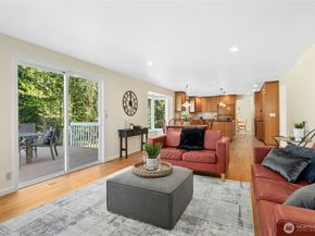 19924 163rd Avenue NE, Woodinville WA 98072