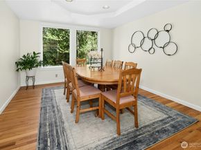 19924 163rd Avenue NE, Woodinville WA 98072