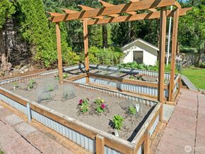 19924 163rd Avenue NE, Woodinville WA 98072