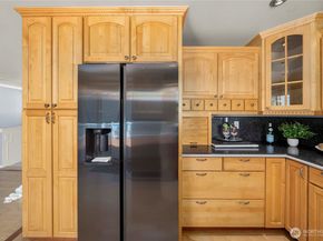12202 SE 218th Court, Kent WA 98031