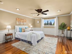 12202 SE 218th Court, Kent WA 98031
