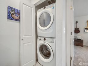 22328 88th Way S G104, Kent WA 98031