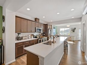 22328 88th Way S G104, Kent WA 98031