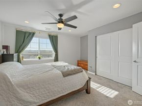 22328 88th Way S G104, Kent WA 98031