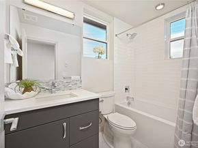 5044 A Sand Point Place NE, Seattle WA 98105
