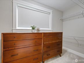 1109 Lewis Lane SE, Issaquah WA 98027