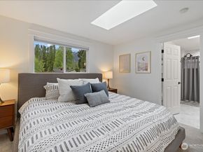 1109 Lewis Lane SE, Issaquah WA 98027