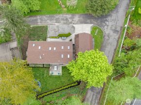1109 Lewis Lane SE, Issaquah WA 98027