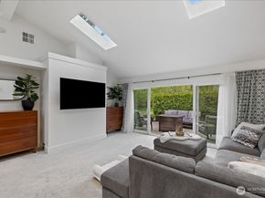 1109 Lewis Lane SE, Issaquah WA 98027